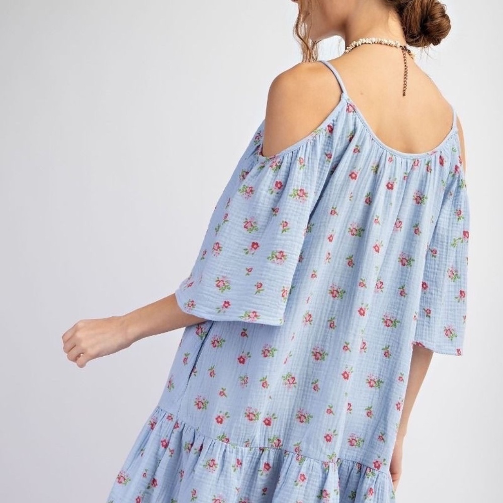 New Easel Cold Shoulder Dress Pom Pom Trim Ruffle Gauze Blue Floral Pockets - Picture 12 of 12